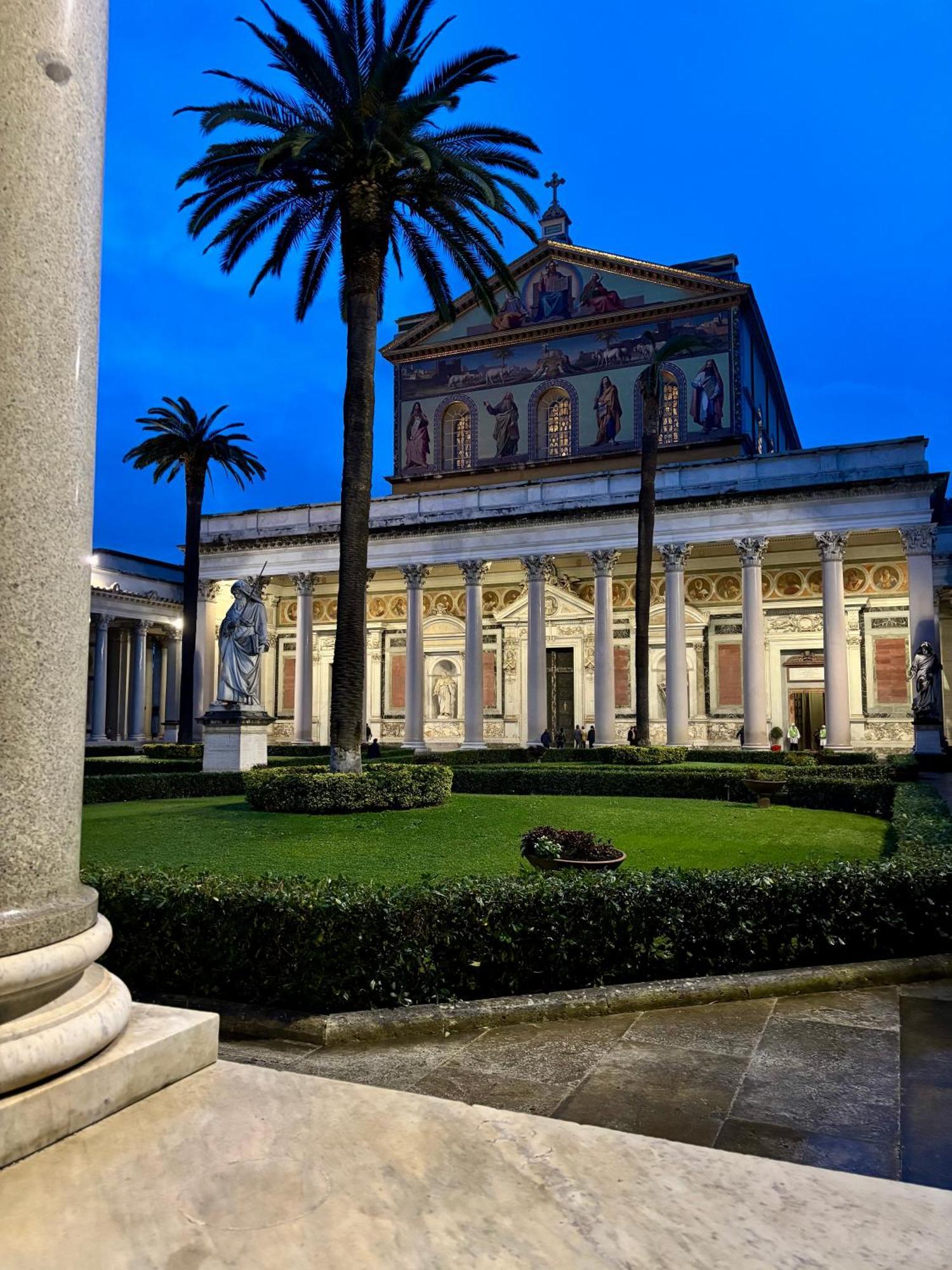 Gateway To Rome's Treasures Apartment Rom